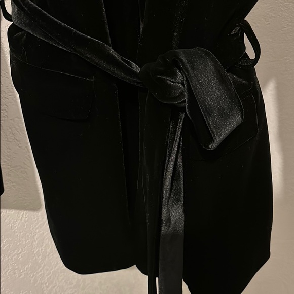INC Women's Black Velvet Blazer - Picture 5 of 8